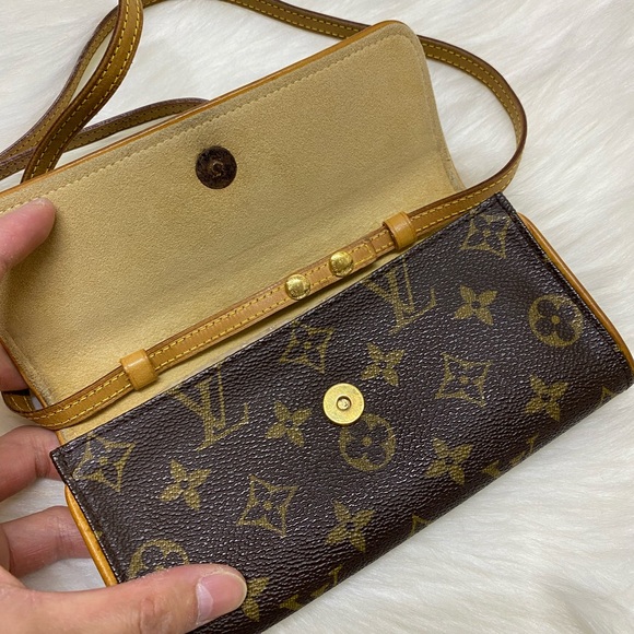Authentic vintage Louis Vuitton pochette twin PM - Picture 6 of 10